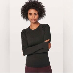 Lululemon Rest Less Pullover Top Ribbed Texture black size 2